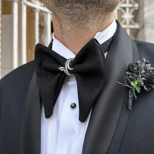 Handmade Sparkling Black Butterfly Bow Tie for Ceremonies. Perfect for Stylish Grooms and Thoughtful Gift for Wedding Gift Boxes.
