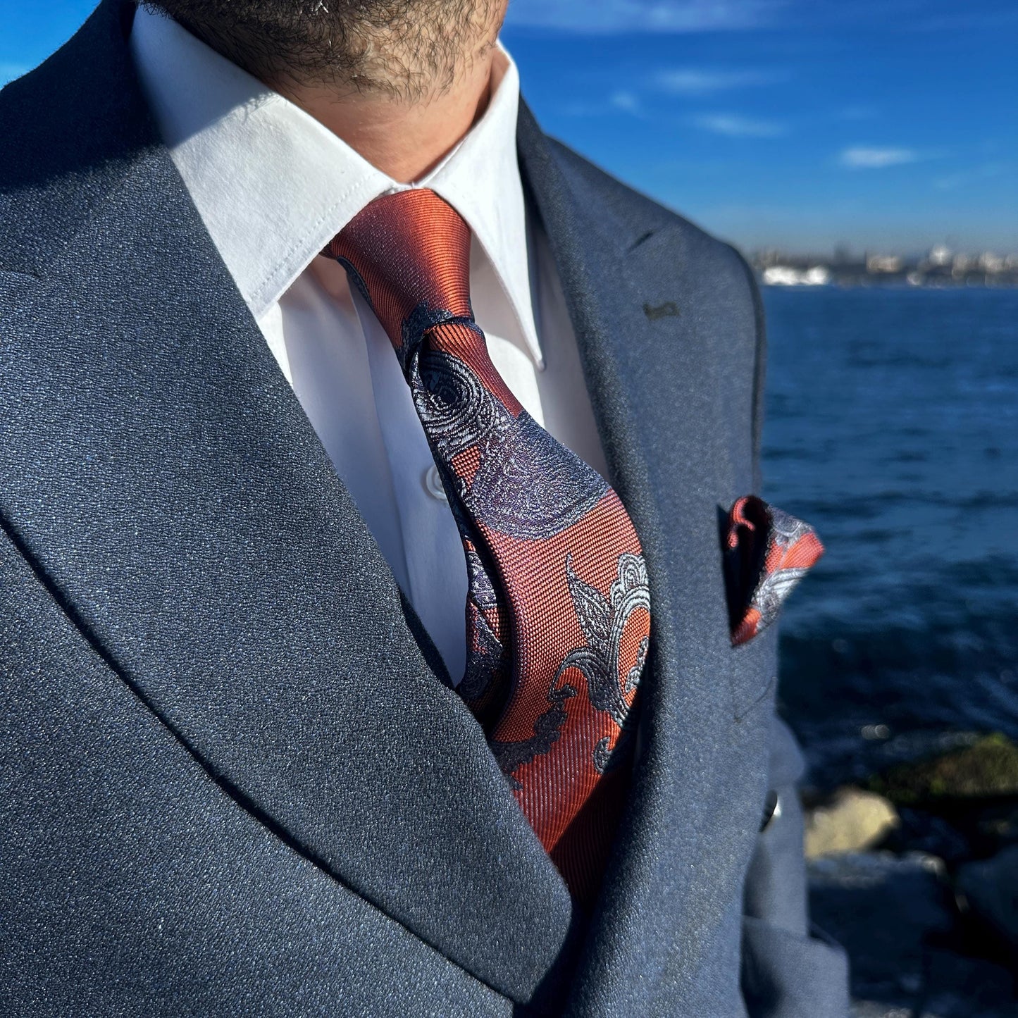 Luxury Silk Blend Paisley Ivy Tie Set. Timeless Elegance for Weddings & Business Events. Perfect Gift for Grooms and Stylish Men.