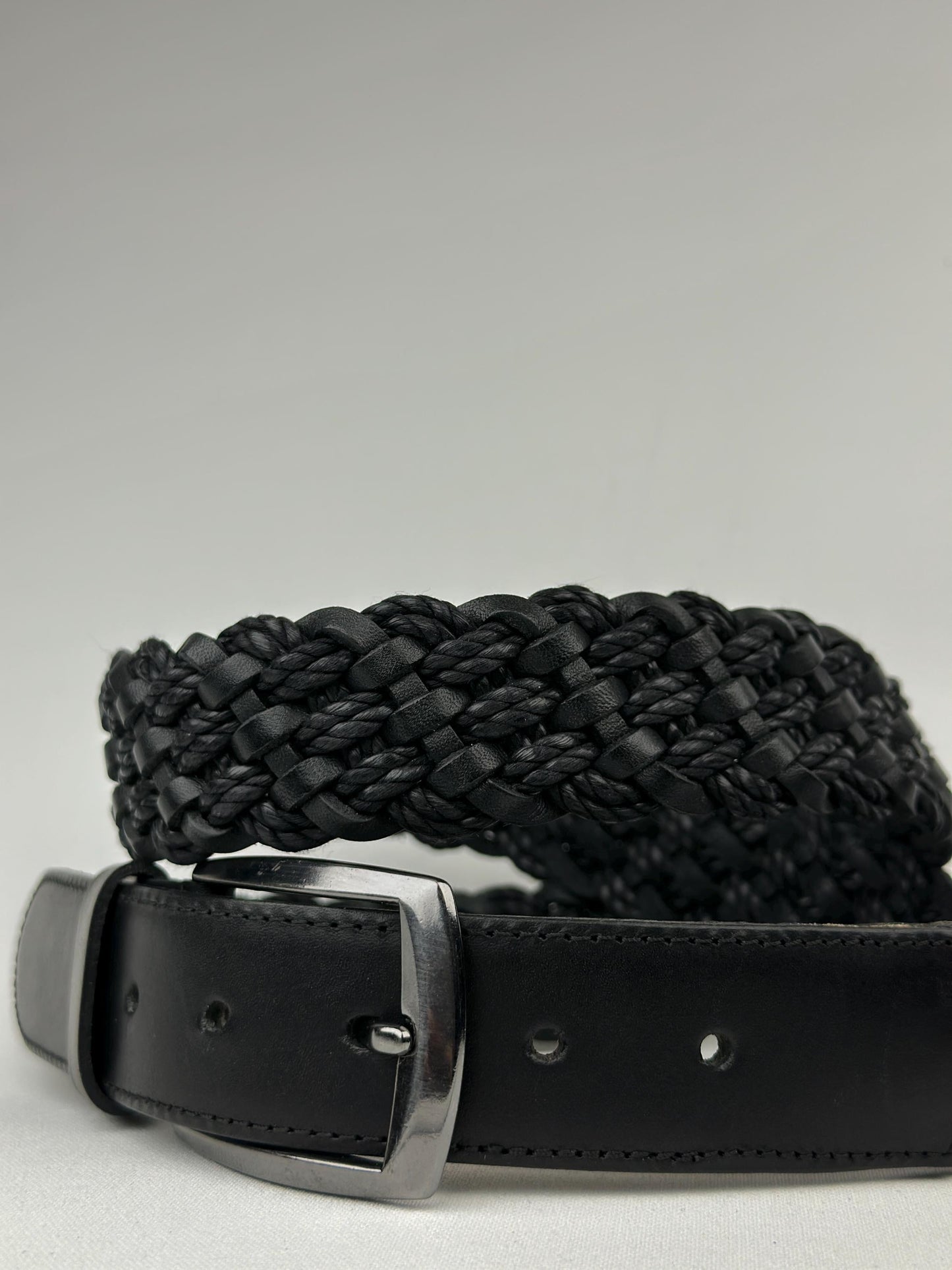 Italian Leather Braided Belt for Men. Premium Design Brown and Black Belt with Stainless Steel Buckle. Durable and Timeless Men's Accessory.