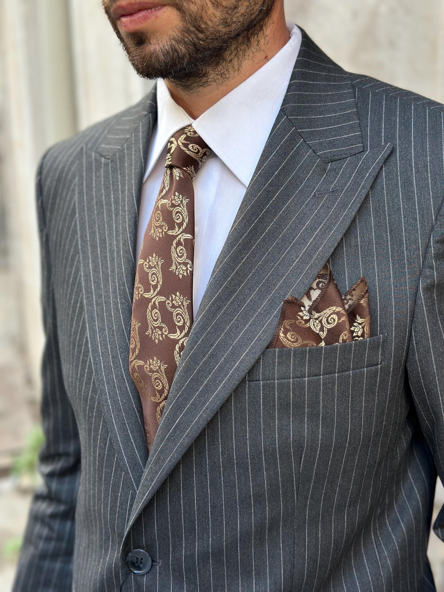 Artisan Silk Tie & Pocket Square Set | Heirloom Damask Motif | Unique Color Palettes | A Timeless Accessory for the Refined Gentleman.